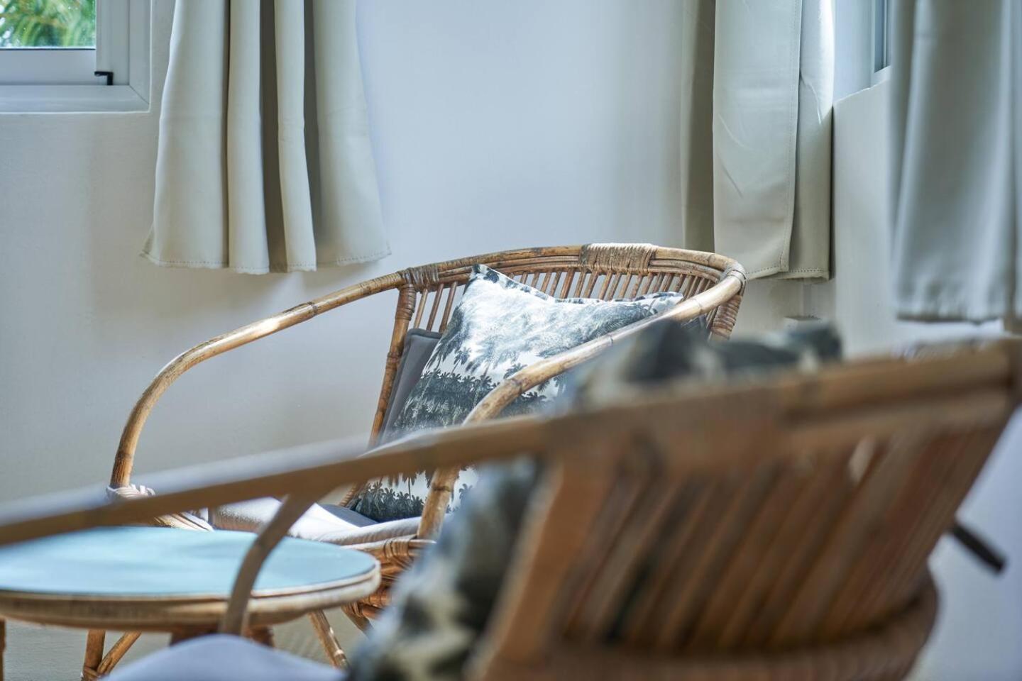 Loukaz -Entire Rental Units W Panoramic Rooftop Coteau Raffin Екстер'єр фото